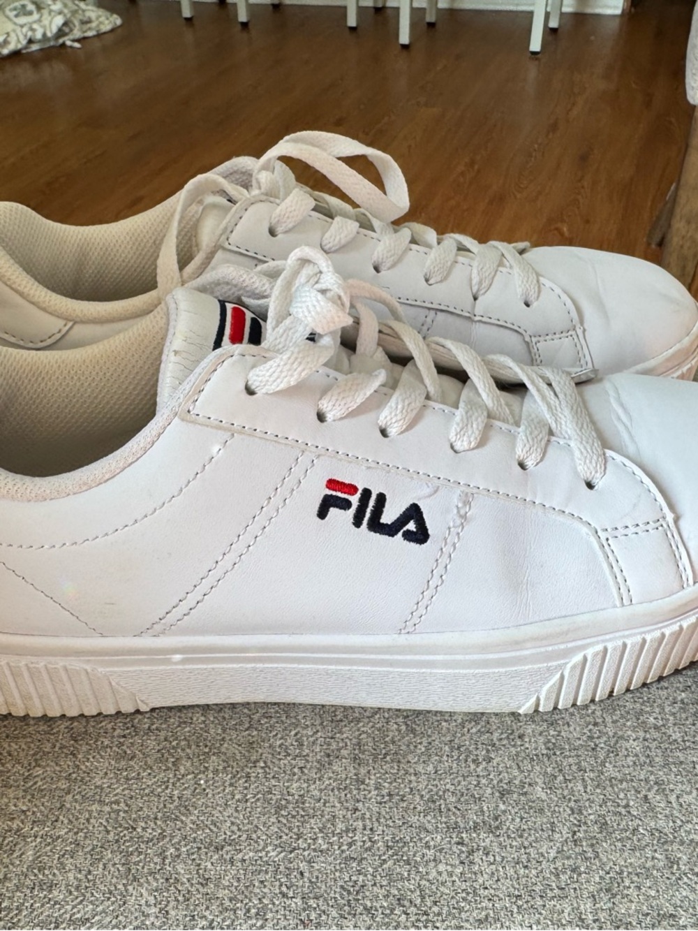 Fila White Low-Top Sneakers with Red & Navy Logo Accents